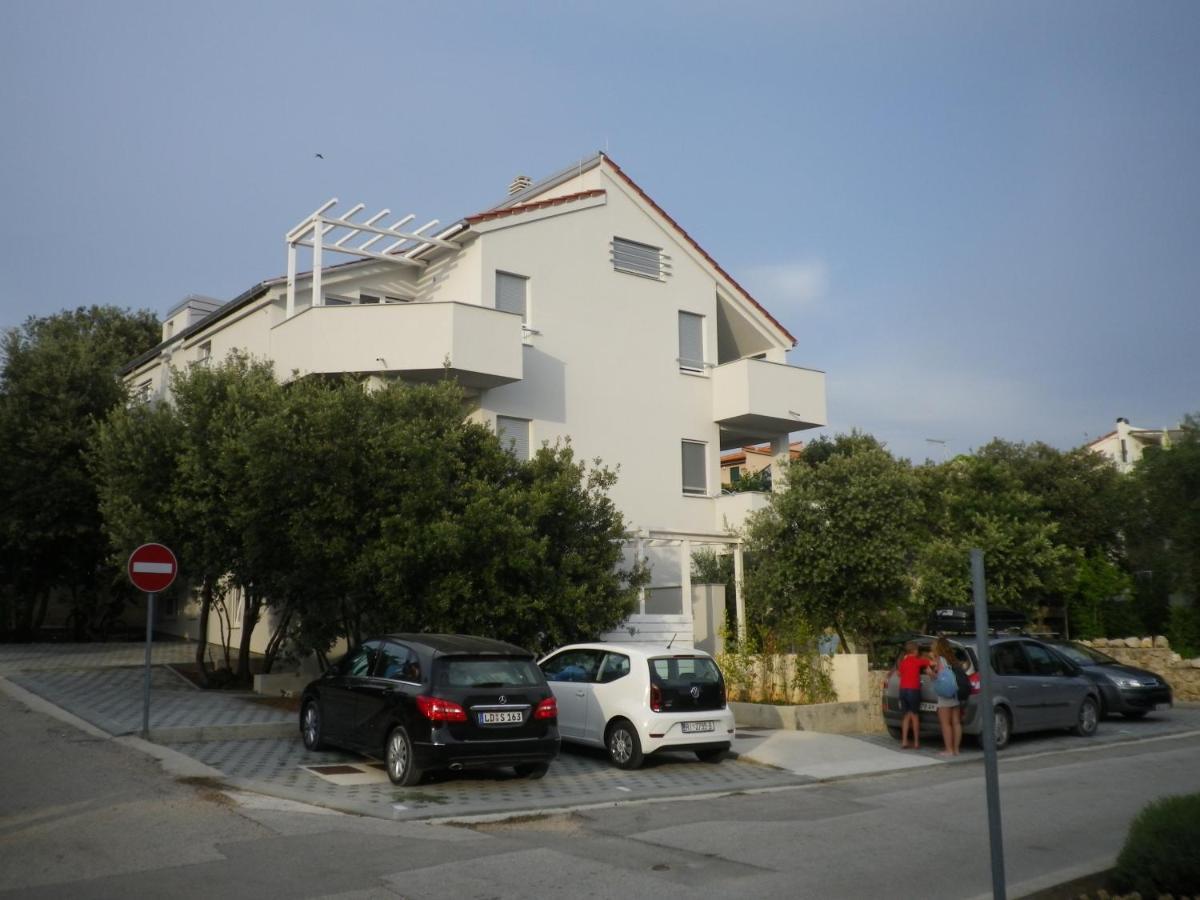 Apartment Lavanda Mandre Exterior photo